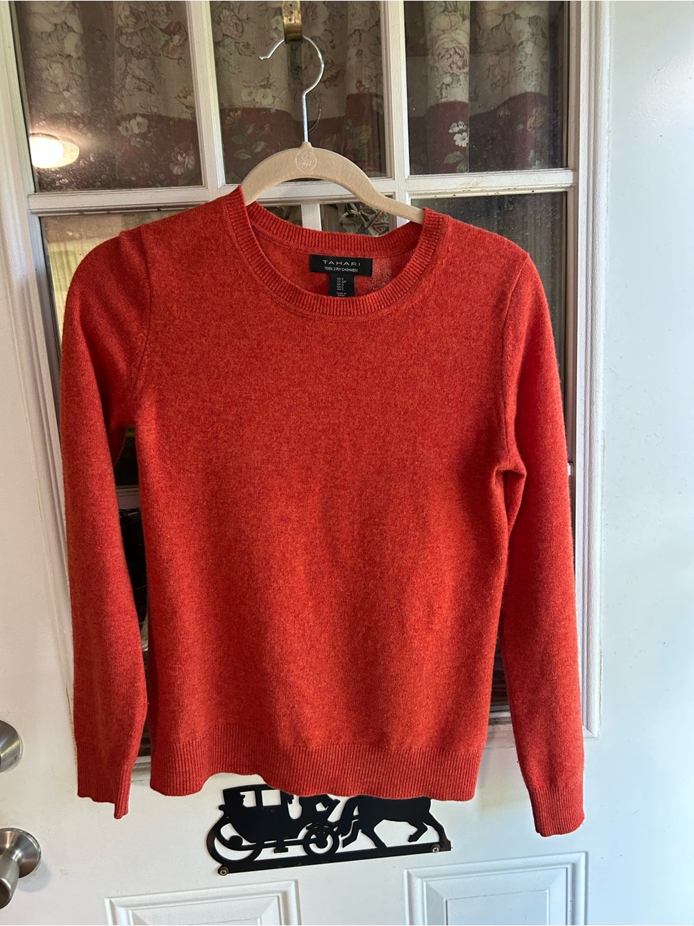 Tahari Orange Crewneck Sweater, 100% cashmere size small, 18” pit to pit